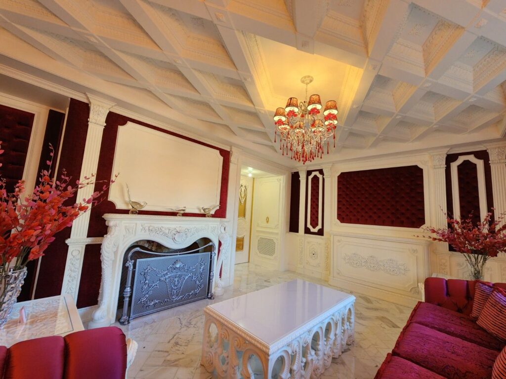 Elegant lounge room furnishings by Andrea D'Alessio